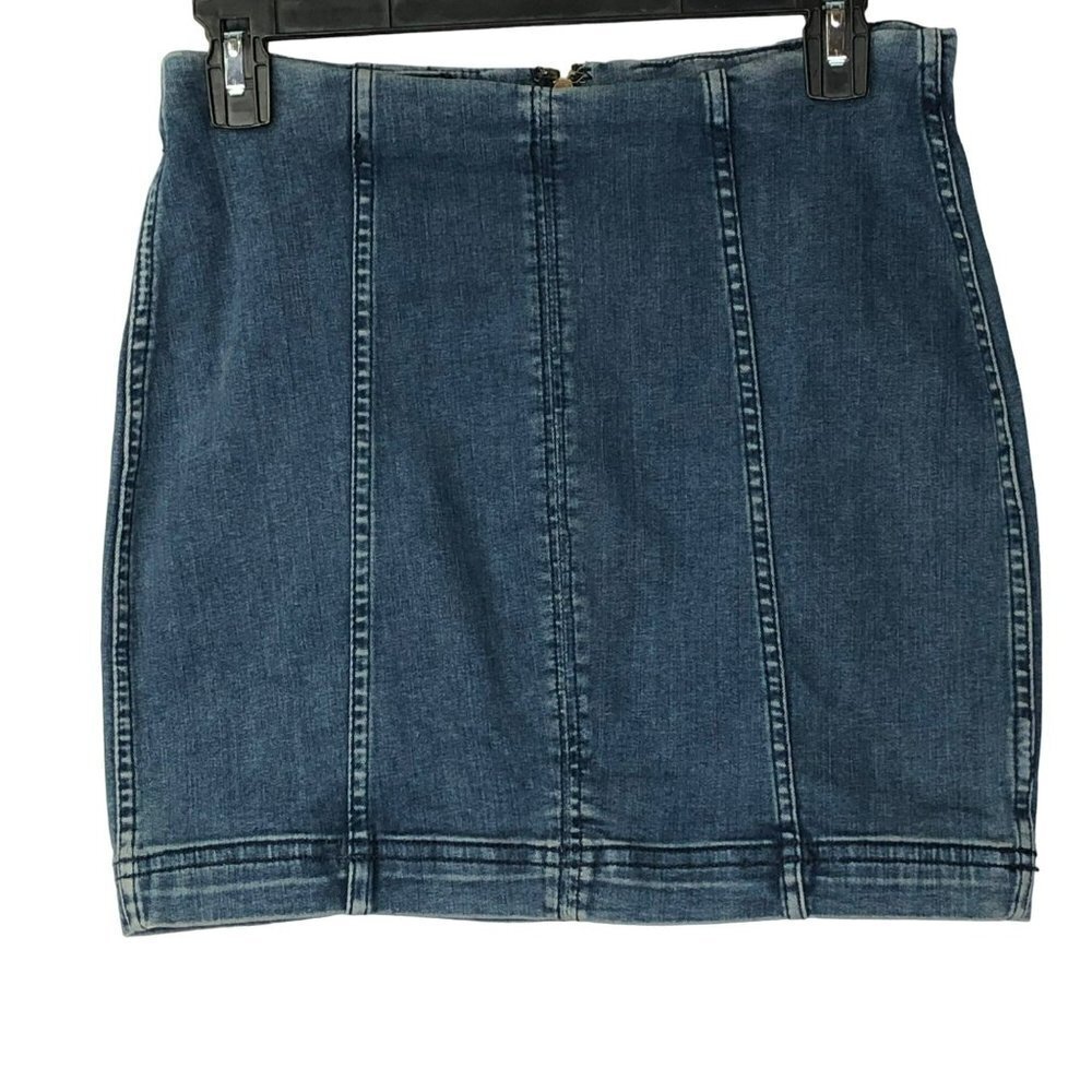 FREE PEOPLE‎ MODERN FEMME DENIM SKIRT size 4  NEW WITHOUT TAG